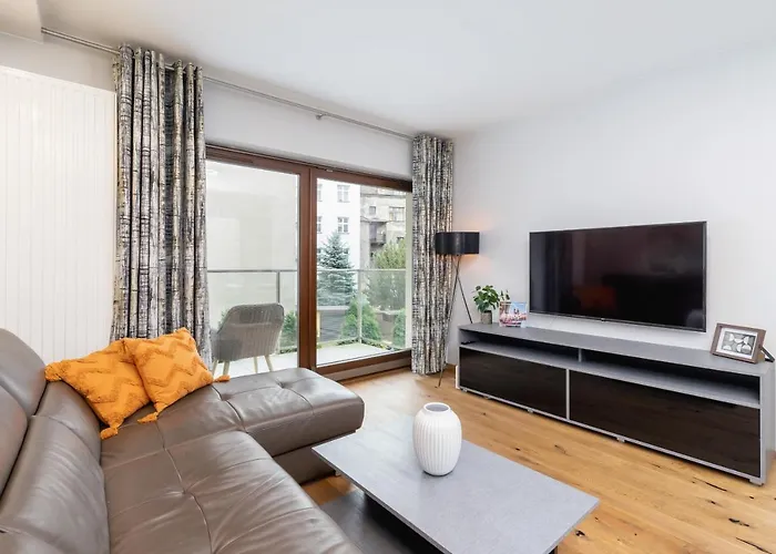 Diamond By Renters Prestige * Cracovia