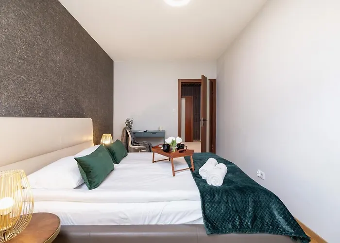 Diamond By Renters Prestige * Краков